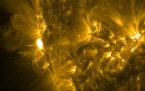 Novas erupções solares fortes causam blecautes de rádio