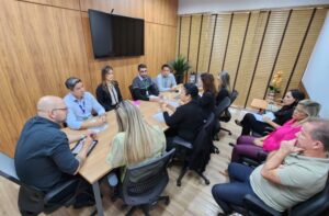 Secretaria de Educação recebe visita técnica de equipe da CGE-MS