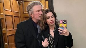 Após morte em set de filmagem, Alec Baldwin retorna com reality no TLC