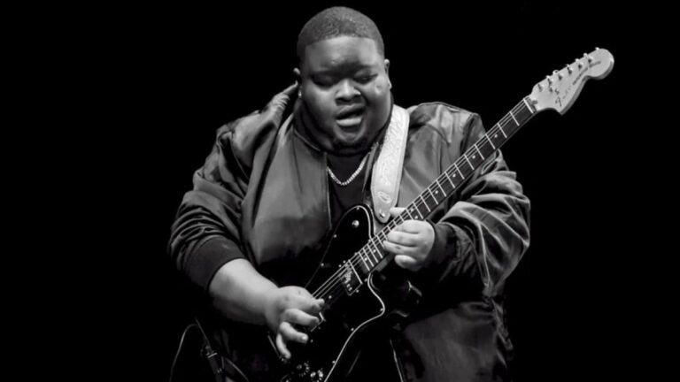 Atração do Rock in Rio, Christone “Kingfish” Ingram confirma show em São Paulo