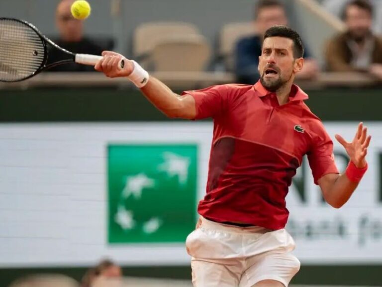 Atual "número 1 do mundo", Djokovic desiste de Roland Garros por lesão no joelho