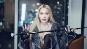 Cinebiografia de Madonna volta a ser produzida, afirma site