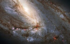 Destaque da NASA: retrato de galáxia é foto astronômica do dia