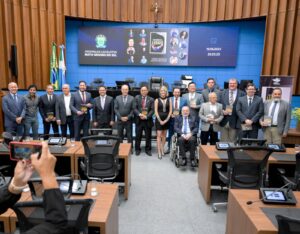 Diretor-Presidente da AGEMS é homenageado em lançamento do livro “Um Homem de Legado”