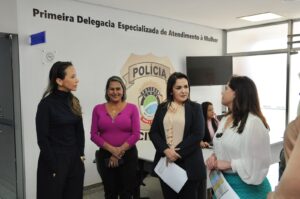 Em visita à CMB de Campo Grande, deputada e procuradora da mulher no RJ manifesta interesse em inspirar estado a adotar modelo de atendimento