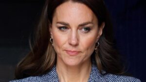 Kate Middleton pode perder papel na família real após tratar câncer