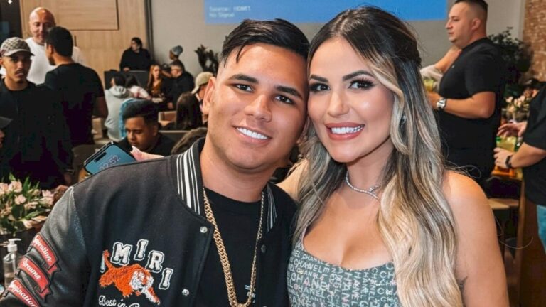 Kayky Bezerra destaca trajetória inspiradora da mãe na música