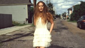 Lana Del Rey e Quavo divulgam trecho da nova música ‘Tough’