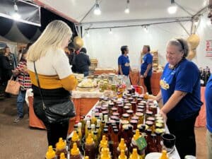 Mais que boas vendas, Festa do Queijo garante a empreendedores de Rochedinho divulgação da própria marca