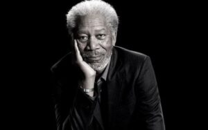 Morgan Freeman comenta clonagem não autorizada de sua voz por IA