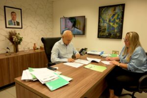 Por um futuro sustentável, Itaquiraí é o 35º município a assinar convênio de gestão de resíduos sólidos com a AGEMS