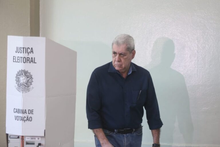 Puccinelli pode se candidatar a vereador para “salvar” MDB