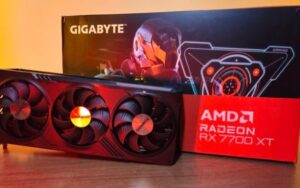 Review Gigabyte Radeon RX 7700 XT Gaming OC | GPU custo-benefício para QHD
