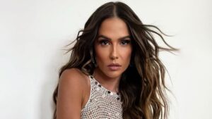 TV: Deborah Secco faz festa com reprise de "Confissões de Adolescente"