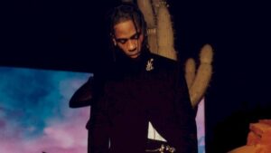 Travis Scott é preso por embriaguez e invasão de propriedade