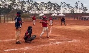 Dourados é campeã no 3&ordm; Torneio Interestadual de Softbol