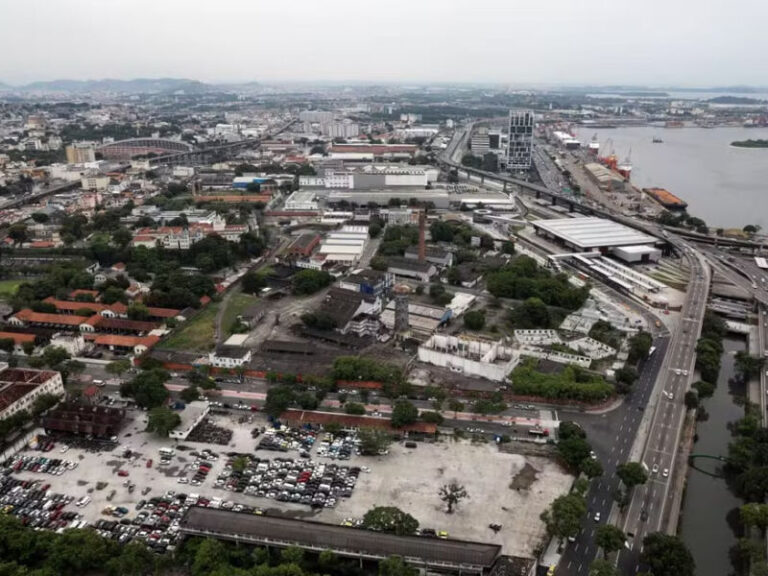 Flamengo arremata terreno no Rio e terá seu próprio estádio