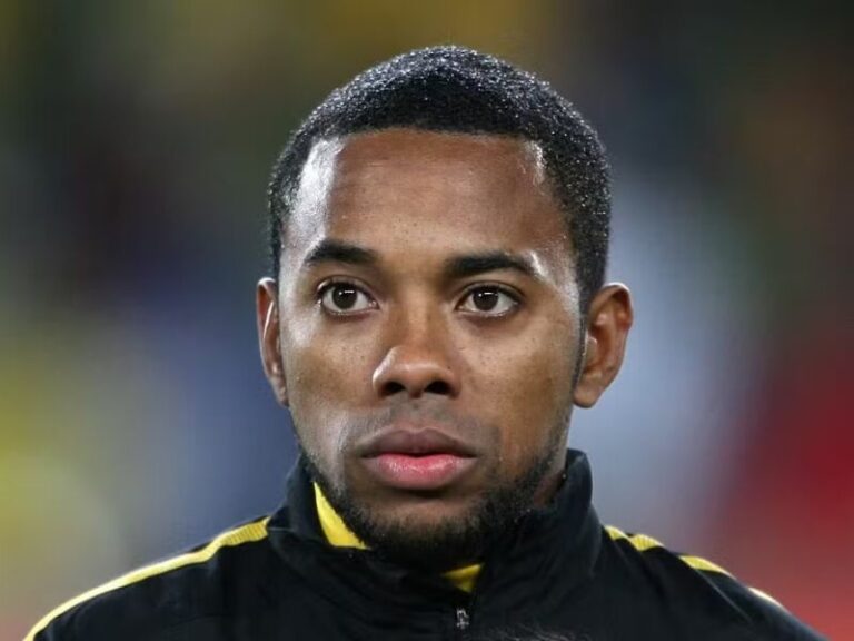 Justiça nega pedido de Robinho para redução da pena