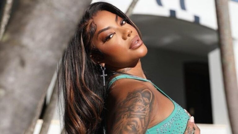 Ludmilla machuca o pé após brincadeira e atualiza os fãs