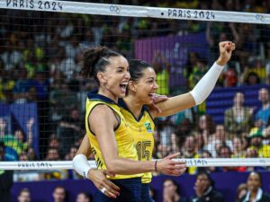 Vôlei feminino do Brasil estreia com vitória tranquila nas Olimpíadas