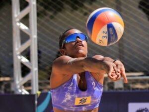 Atleta de Três Lagoas é convocada para competição mundial de vôlei de praia