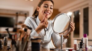 7 situações que toda pessoa apaixonada por maquiagem já passou