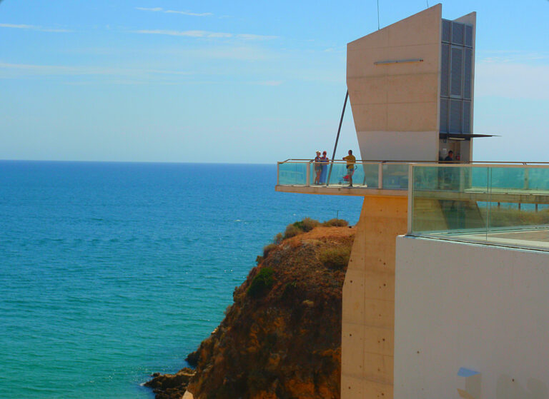 albufeira-portugal-elevador-peneco