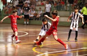 Copa Pelezinho marca rodada com média de 9,6 gols/partida