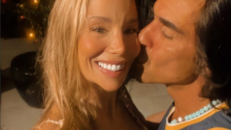 Danielle Winits diz que ficou 3 dias trancada com André Gonçalves em hotel: 'S3xo é vida '