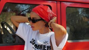 Dicas de como usar bandana para deixar seus looks ainda mais estilosos