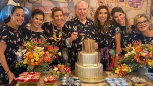 Família Abravanel agradece público por homenagens a Silvio Santos