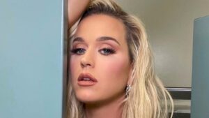 Katy Perry em entrevista: "Mulheres são imparáveis. Elas criam"