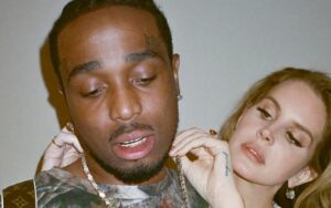 Lana Del Rey lança com Quavo o single vinil vermelho de 'Tough'