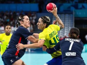 Olimpíadas: Brasil perde para Noruega e é eliminado no handebol feminino