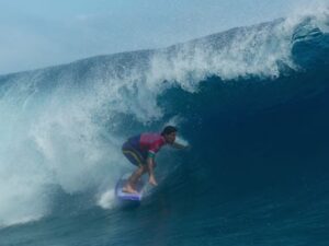 Olimpíadas: Gabriel Medina e Tatiana Weston-Webb estão na semifinal do surfe