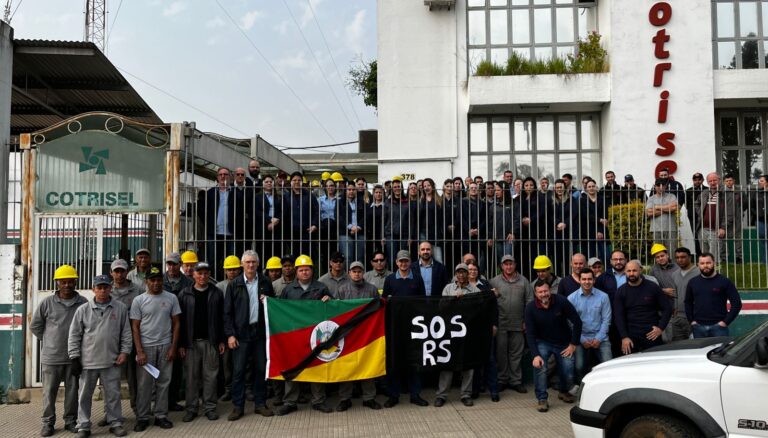 Produtores gaúchos declaram ‘dia de luto’ em protesto durante visita de Lula ao RS