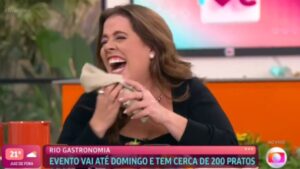 Tati Machado tem crise de riso no Mais Você com iguaria chamada "pau carnudo"