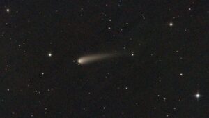 “Cometa do Século” se aproxima da Terra e será visível nesta sexta