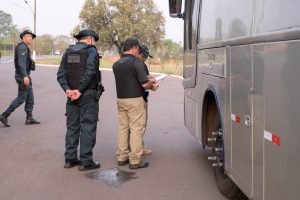 AGEMS e ANTT realizam megaoperação contra o transporte clandestino em Mato Grosso do Sul