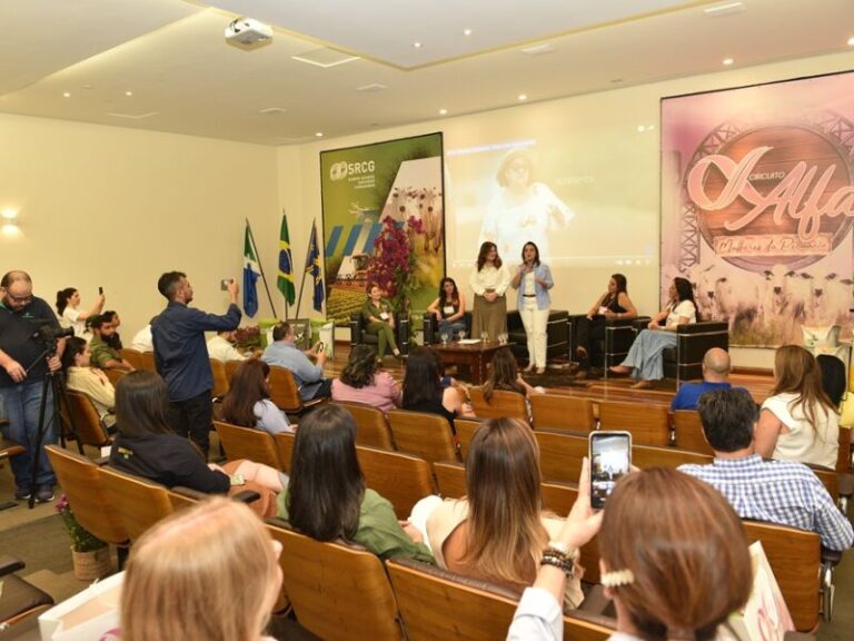 Adrine aponta força do agro e propostas para o setor em evento com mulheres