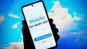 Bluesky conquista 1 milhão de adeptos após suspensão do X no Brasil