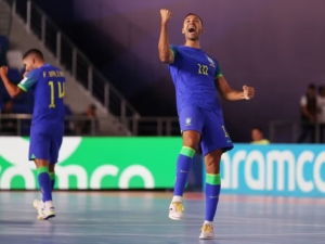 Copa do Mundo de Futsal 2024: Brasil vence Croácia por 8 a 1