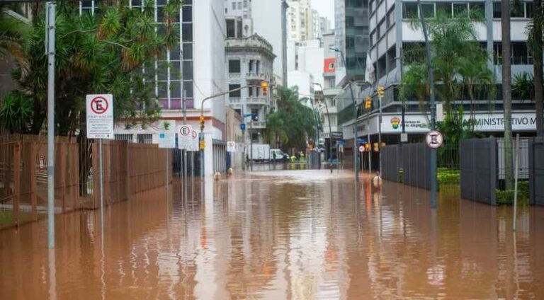 PL que dispensa licitação durante calamidade pública é aprovado na Câmara