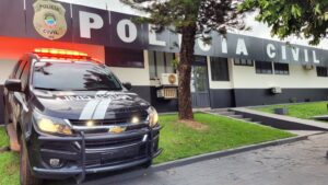 Polícia prende dois por roubo e tráfico de drogas em São Gabriel