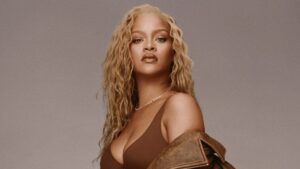 Rihanna estrela vídeo da nova campanha de marca de perfume