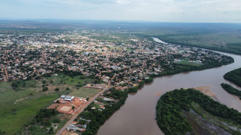 Temperaturas em declínio e possibilidade de chuva isolada em Coxim nesta segunda