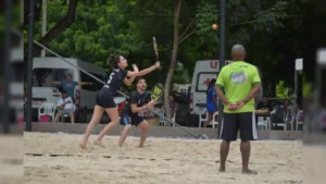 Coxim recebe no final de semana a penúltima etapa do Festival de Praia 2024
