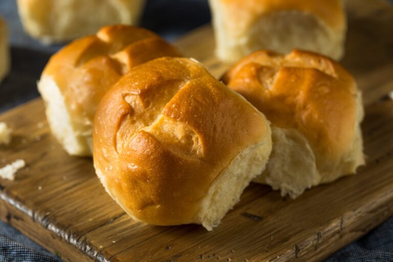 Dia do Pão: mitos e verdades sobre o alimento que faz parte da mesa brasileira