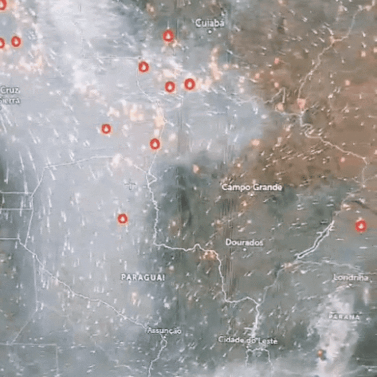 Incêndio na divisa com a Bolívia causa grande quantidade de fumaça em Coxim