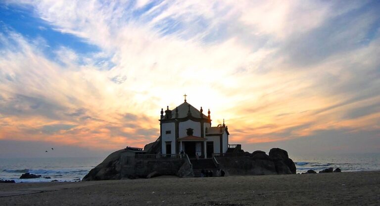 Capela do Senhor da Pedra, Vila Nova de Gaia, Portugal